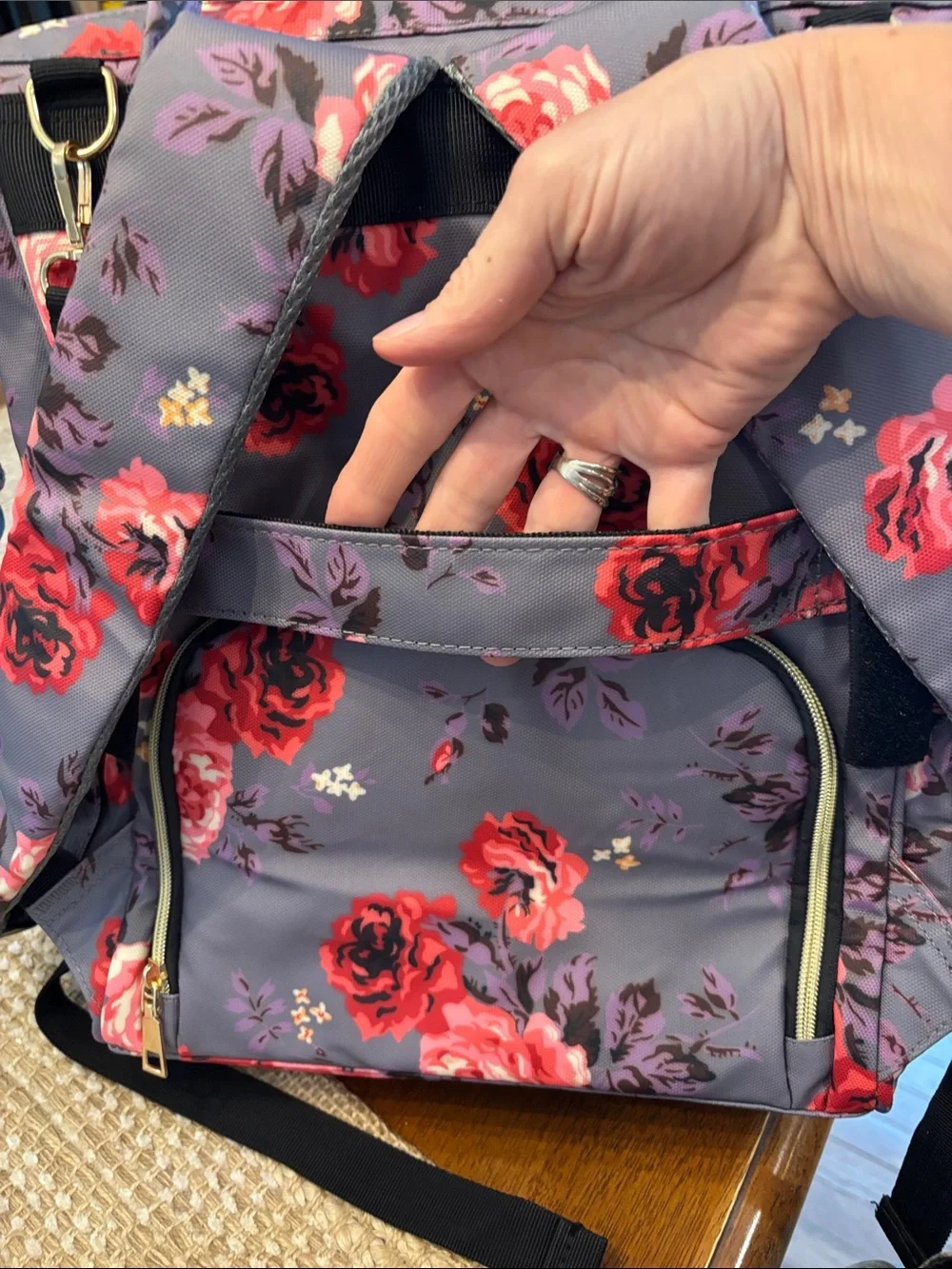 Floral Print Women’s Tote Bag - Pink Roses on Gray - Unbranded